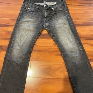 Men’s true religion jeans